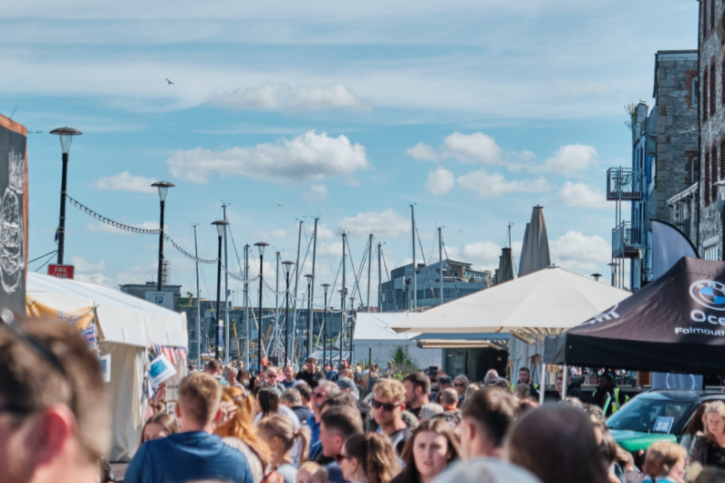 Seafest crowd in Plymouth